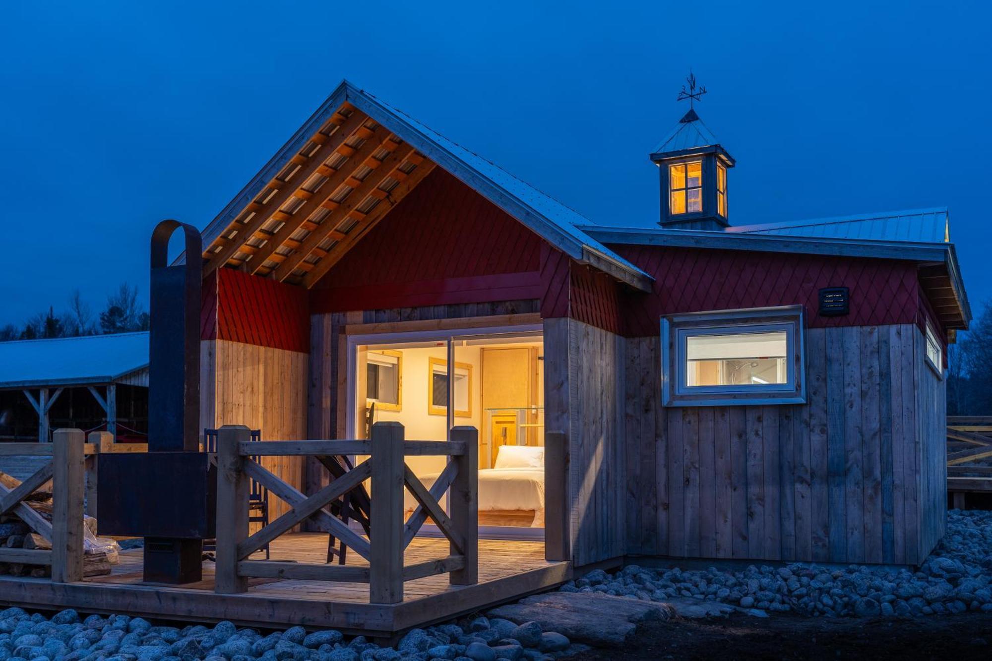 Le Baluchon Eco-Villegiature Saint-Paulin Екстериор снимка