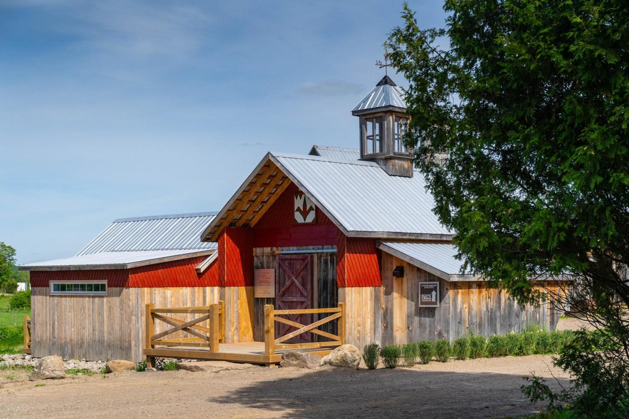 Le Baluchon Eco-Villegiature Saint-Paulin Екстериор снимка