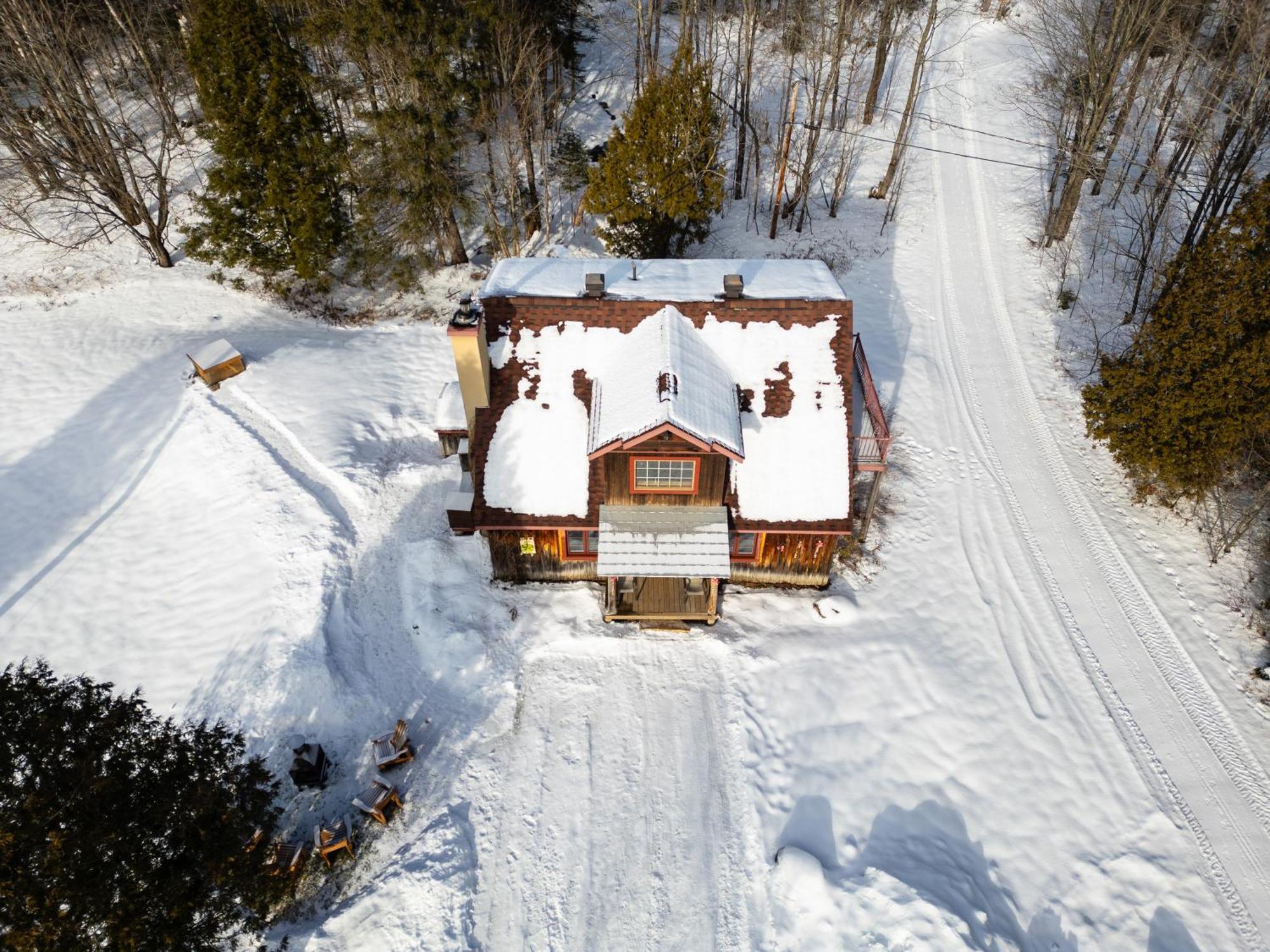 Le Baluchon Eco-Villegiature Saint-Paulin Екстериор снимка