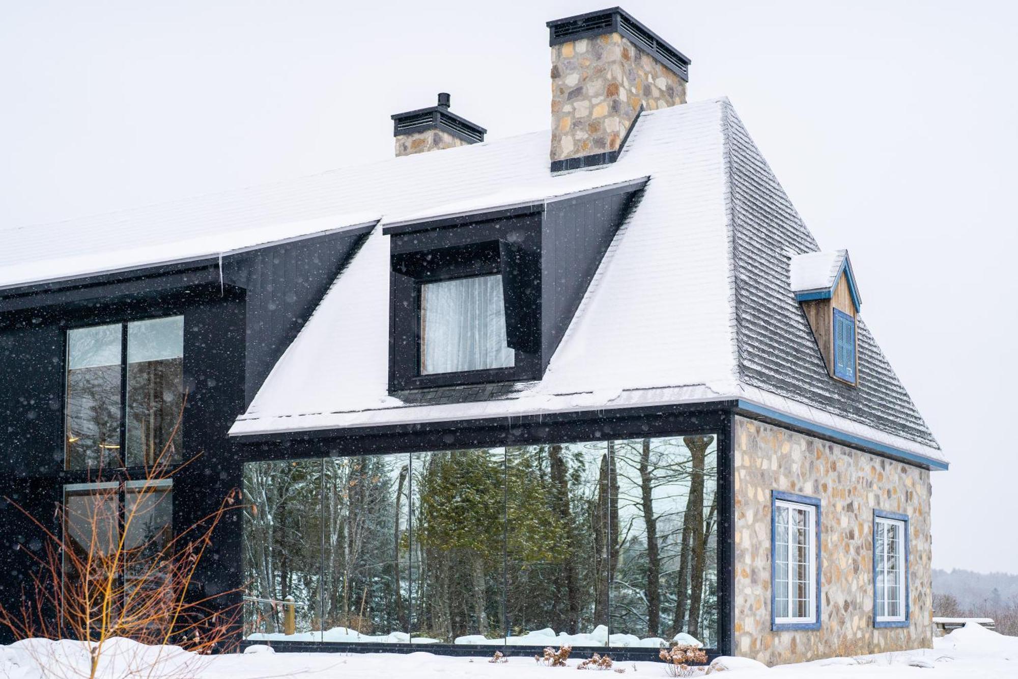 Le Baluchon Eco-Villegiature Saint-Paulin Екстериор снимка